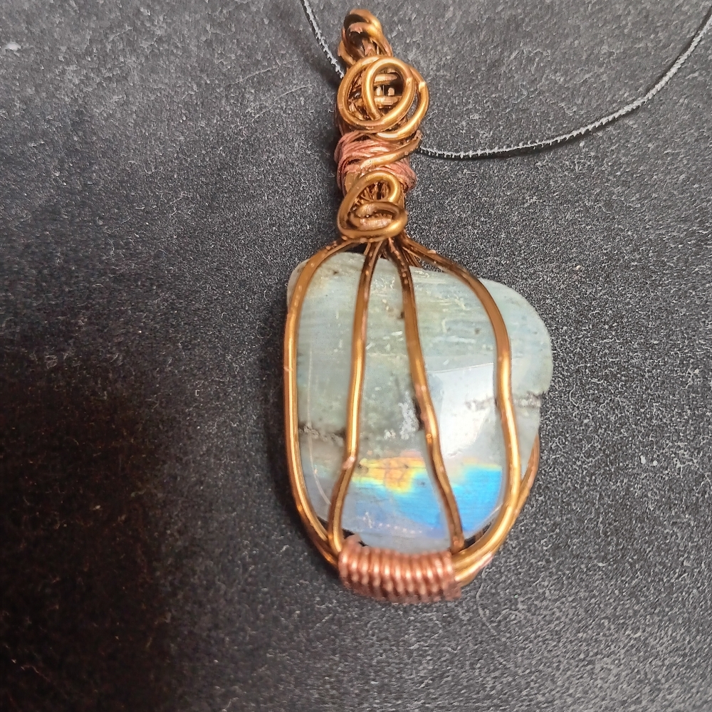 Laboadorite  Stone  Necklace - Picture 4 of 10